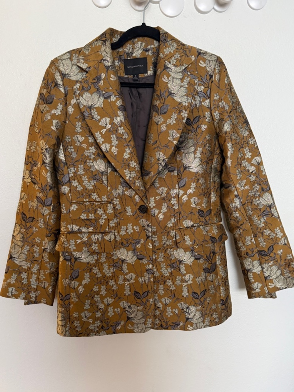 Banana Republic Eclat Brocade Blazer Gold Floral Metallic Jacquard Size 8 - Picture 13 of 15